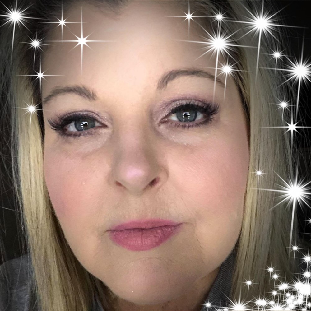 Meet your Posher, Leah